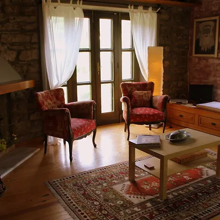 Eski Houses